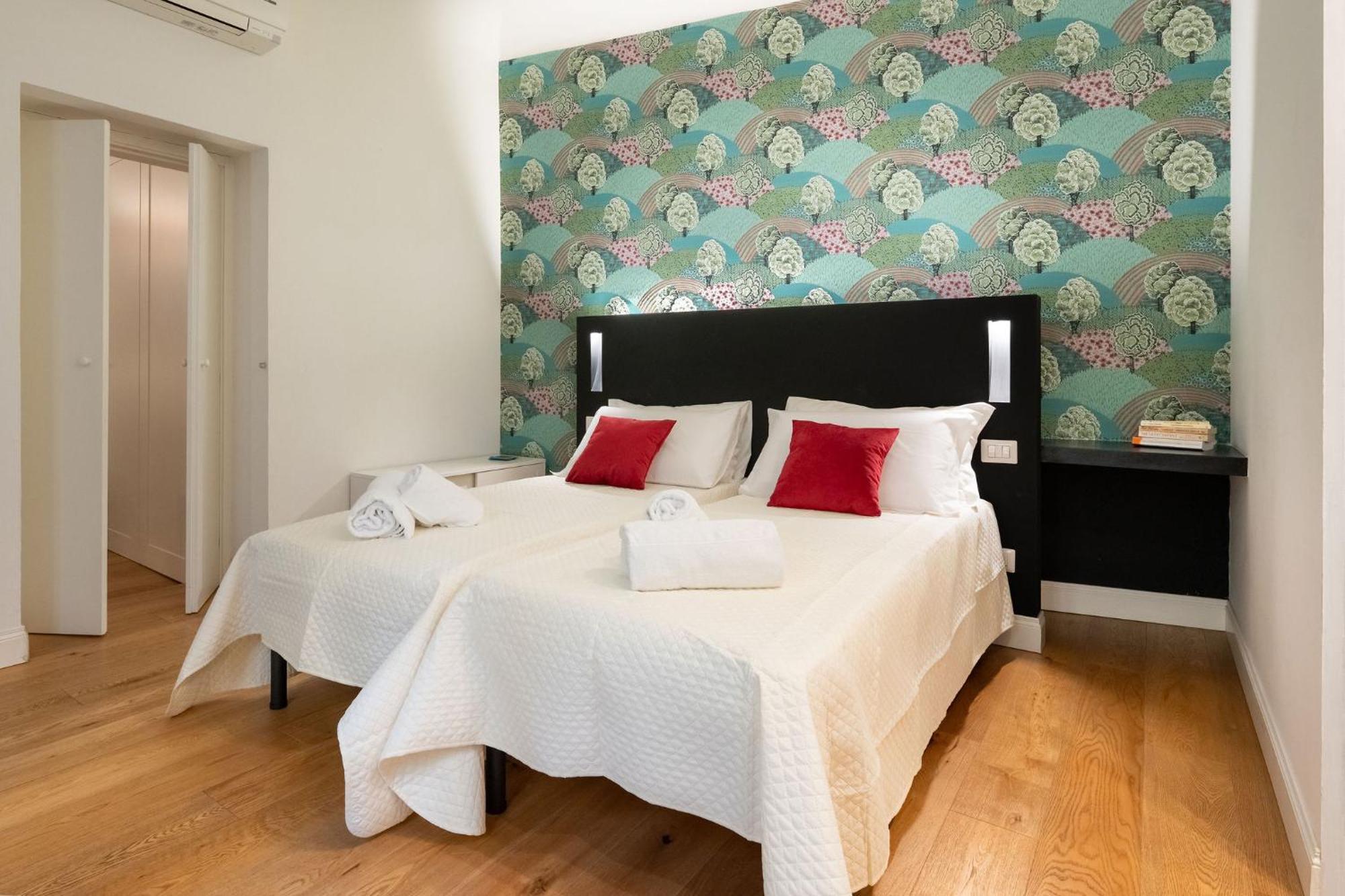Tb-One Bedroom Luxury Apartment In The Fashion District Florenţa Exterior foto